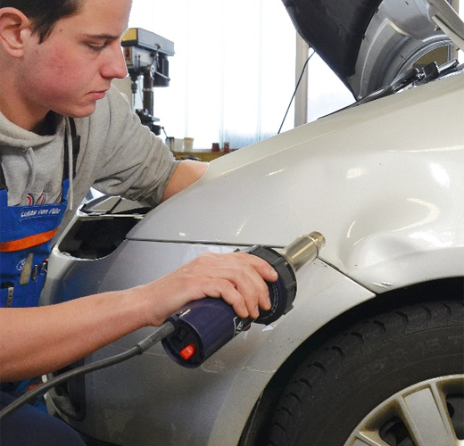 M&aacute;y h&agrave;n nhựa cầm tay Weldy HT 1600W thi c&ocirc;ng h&agrave;n sửa chữa vỏ nhựa xe &ocirc; t&ocirc;