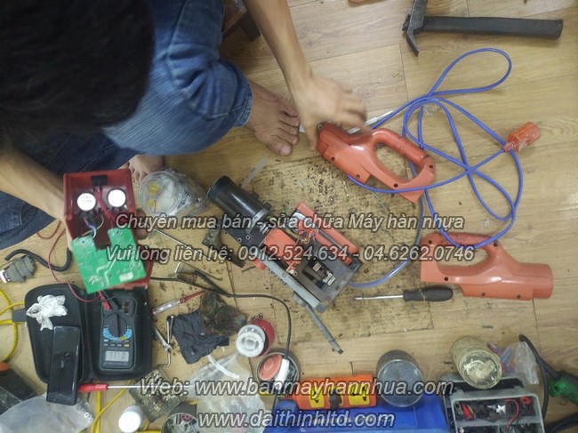 Sửa chữa m&aacute;y h&agrave;n bạt nhựa HDPE ao nu&ocirc;i t&ocirc;m 