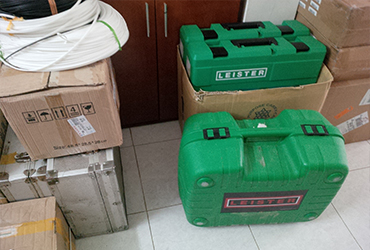 Cung cấp máy hàn nhựa, máy hàn bạt nhựa, máy hàn ống nhựa Share